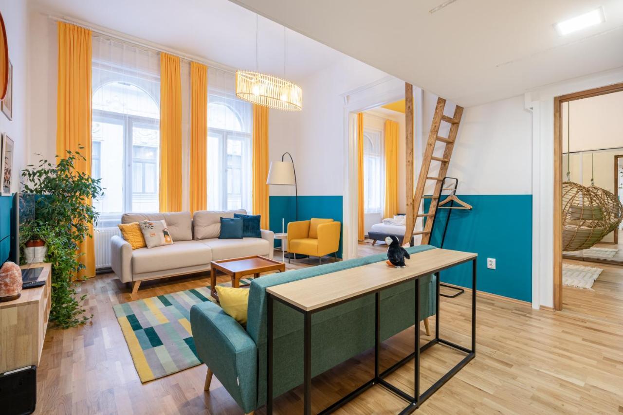 Live Star Apartment Budapest Eksteriør bilde